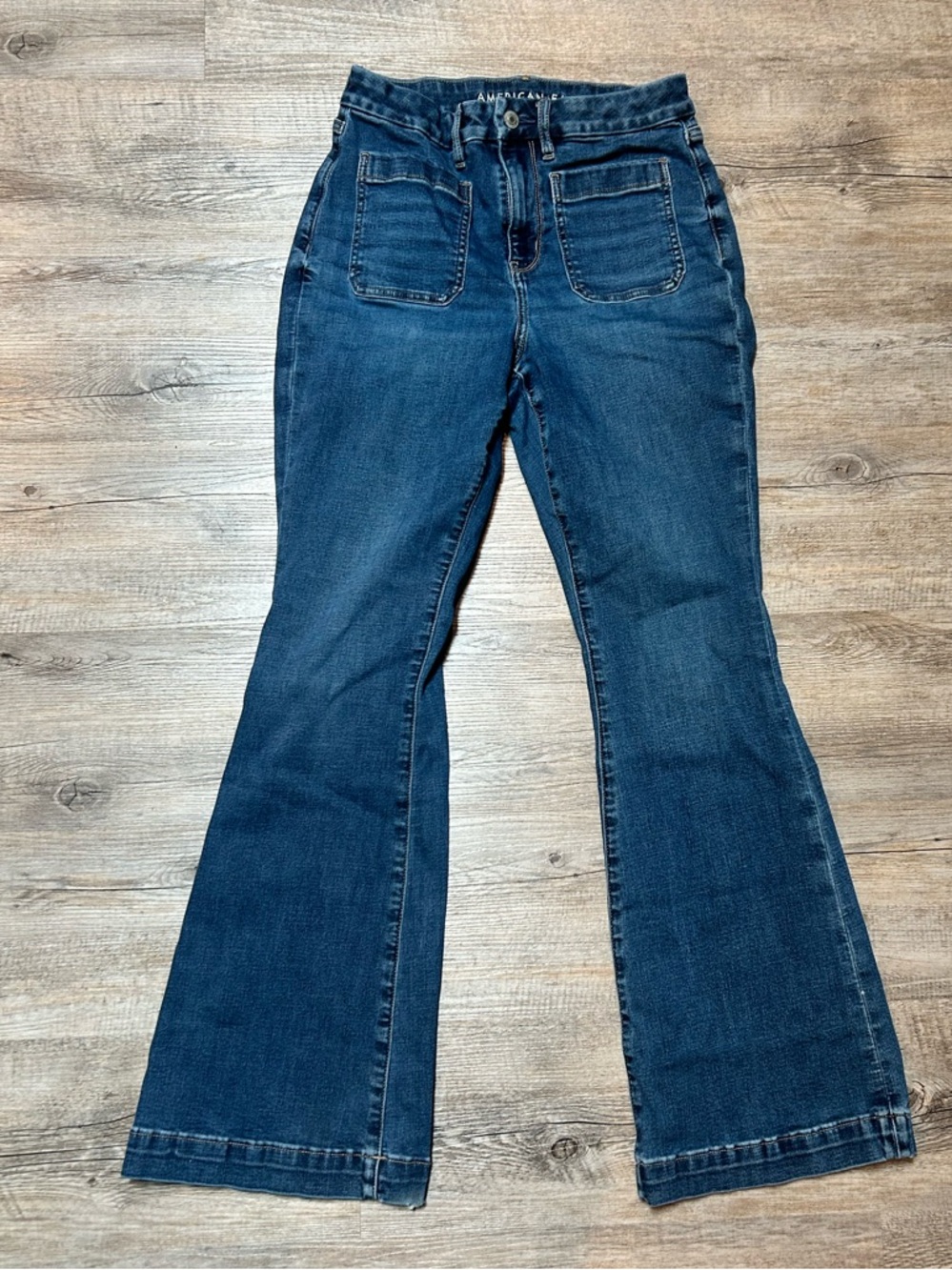AE Curvy Super High Rise FLARE Size 8 Regular